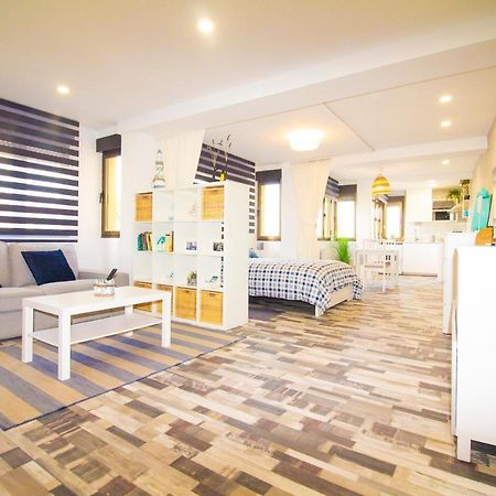 Loft En Gijon - Cimavilla Con Vistas Al Cerro Bagian luar foto
