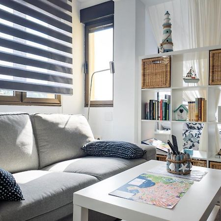 Loft En Gijon - Cimavilla Con Vistas Al Cerro Bagian luar foto