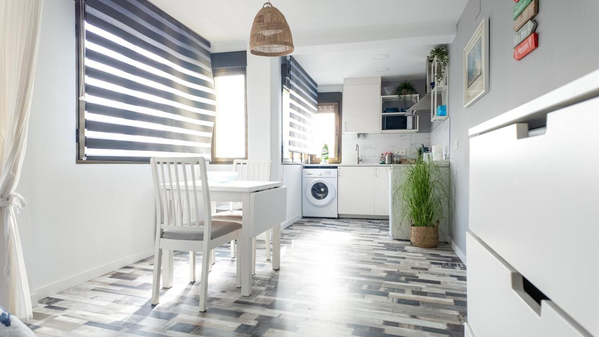 Loft En Gijon - Cimavilla Con Vistas Al Cerro Bagian luar foto